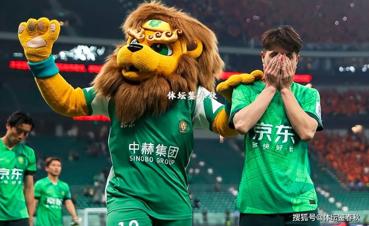 不期而遇!2国安旧将亚冠联赛同场对决,1位效力2赛季独造26球