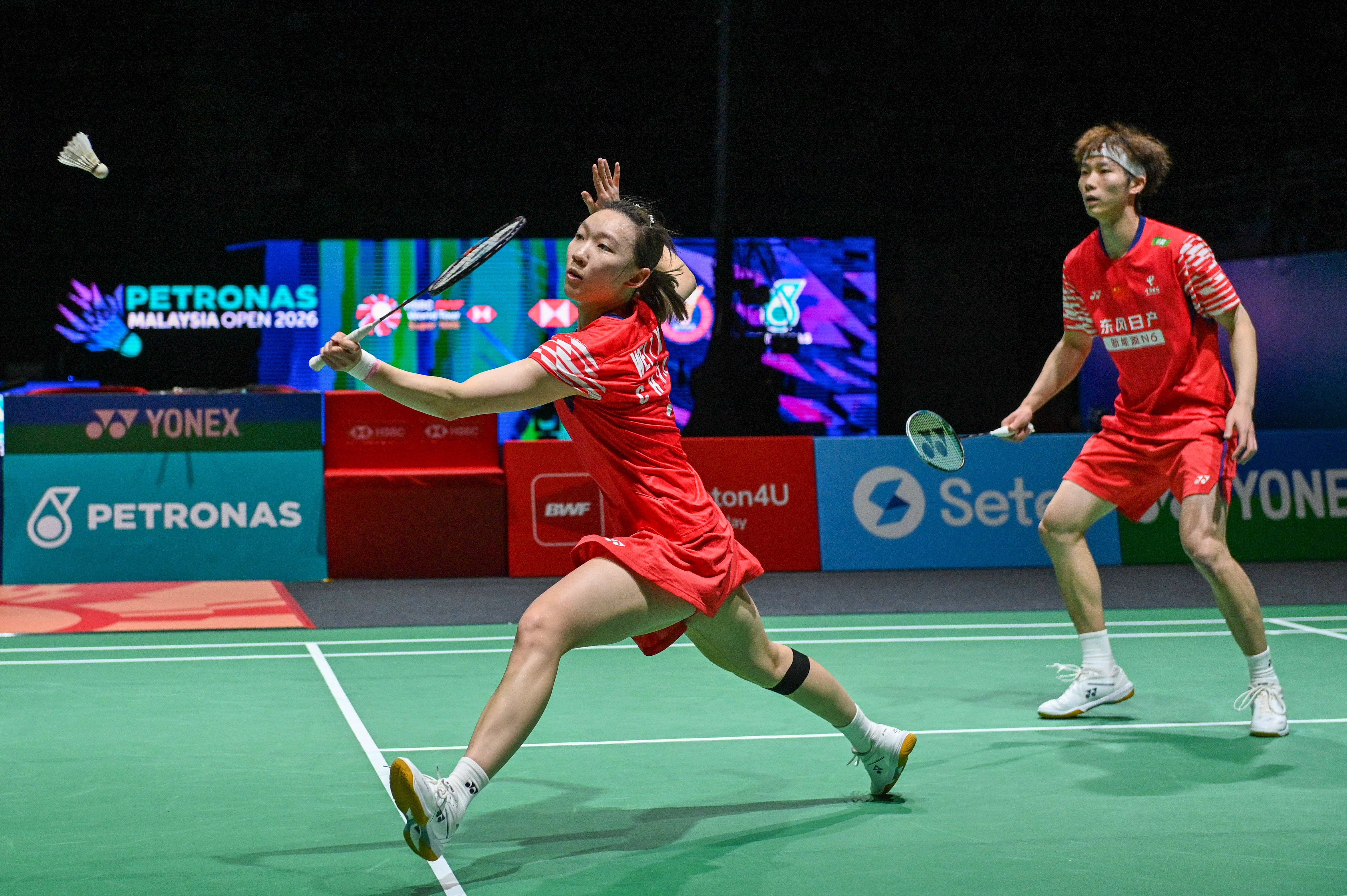 马来西亚羽毛球公开赛：蒋振邦/魏雅欣晋级决赛